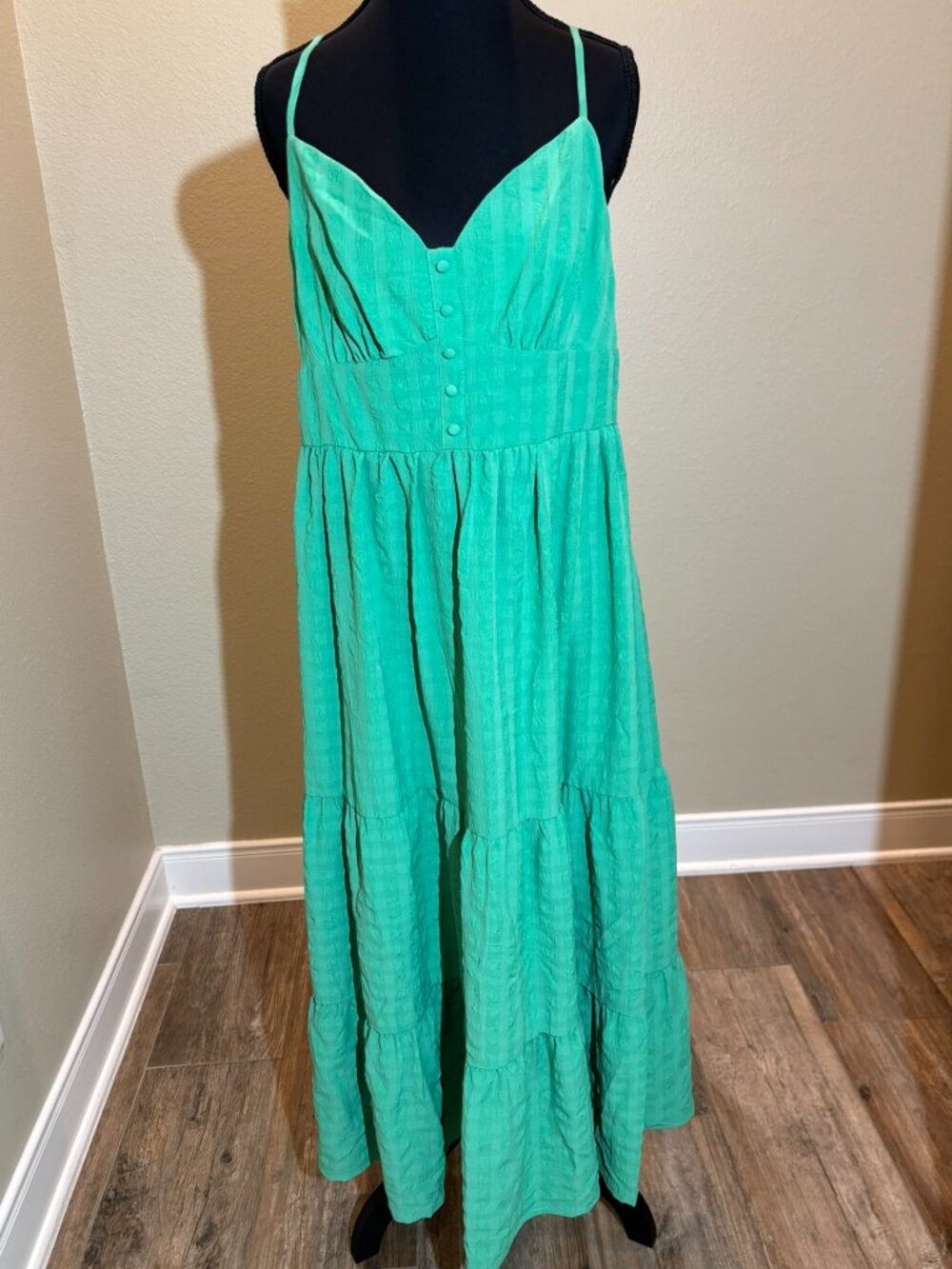 Forever 21 Green Spaghetti Strap Max Dress